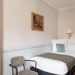 De La Porte Doree 3*