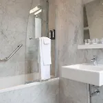 De La Porte Doree
