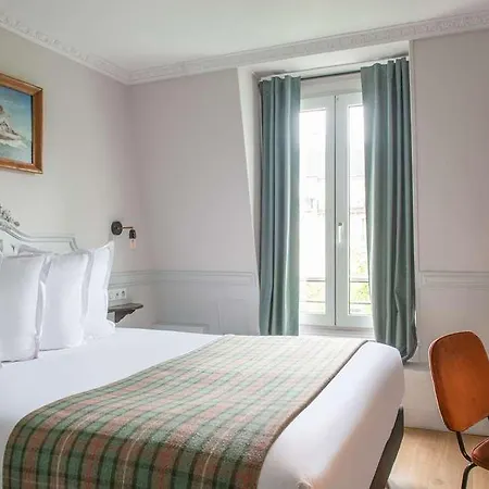 德拉波特多雷酒店 3* 巴黎