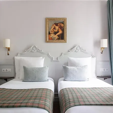 De La Porte Doree Hotell