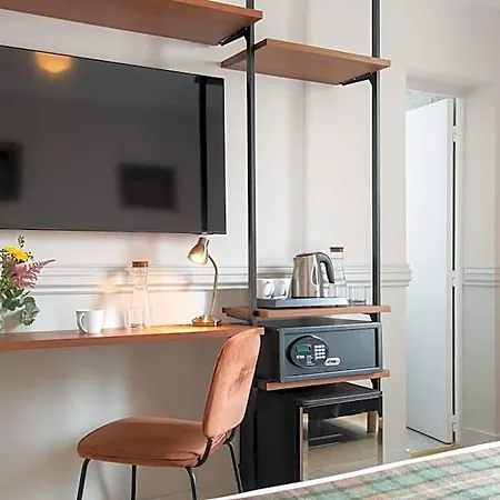 De La Porte Doree Hotel Paris