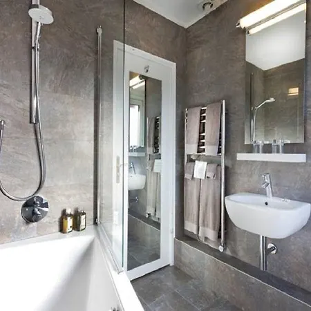 De La Porte Doree 3* Paris