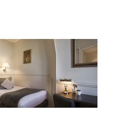 De La Porte Doree Hotel