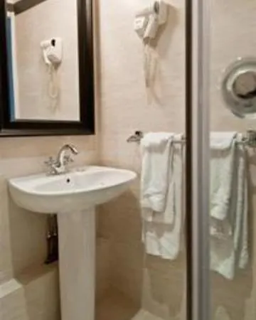 De La Porte Doree Hotel Paris