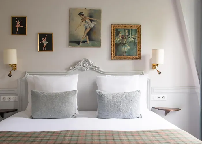 호텔 드 라 포르트 도레 파리