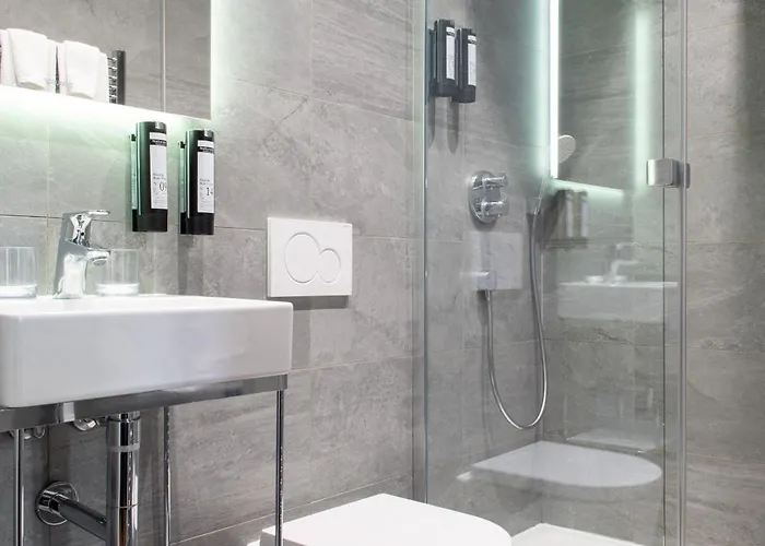 Hotell De La Porte Doree Paris