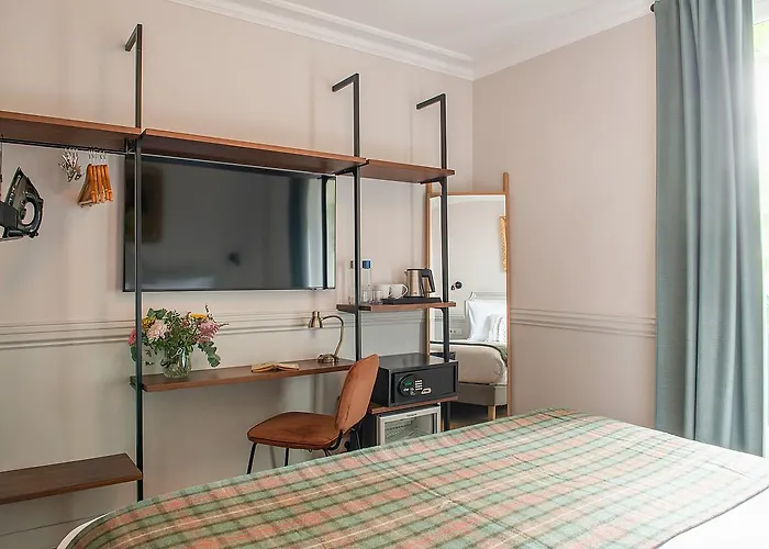 De La Porte Doree 3* Paris